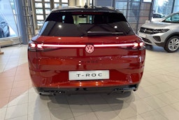 met. punainen Volkswagen T-Roc 2026 kuva 15.