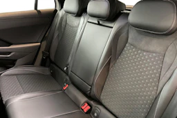 valkoinen Volkswagen T-Roc 2025 kuva 8.