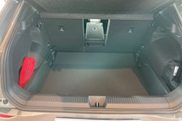 harmaa Volkswagen T-Roc 2026 kuva 19.