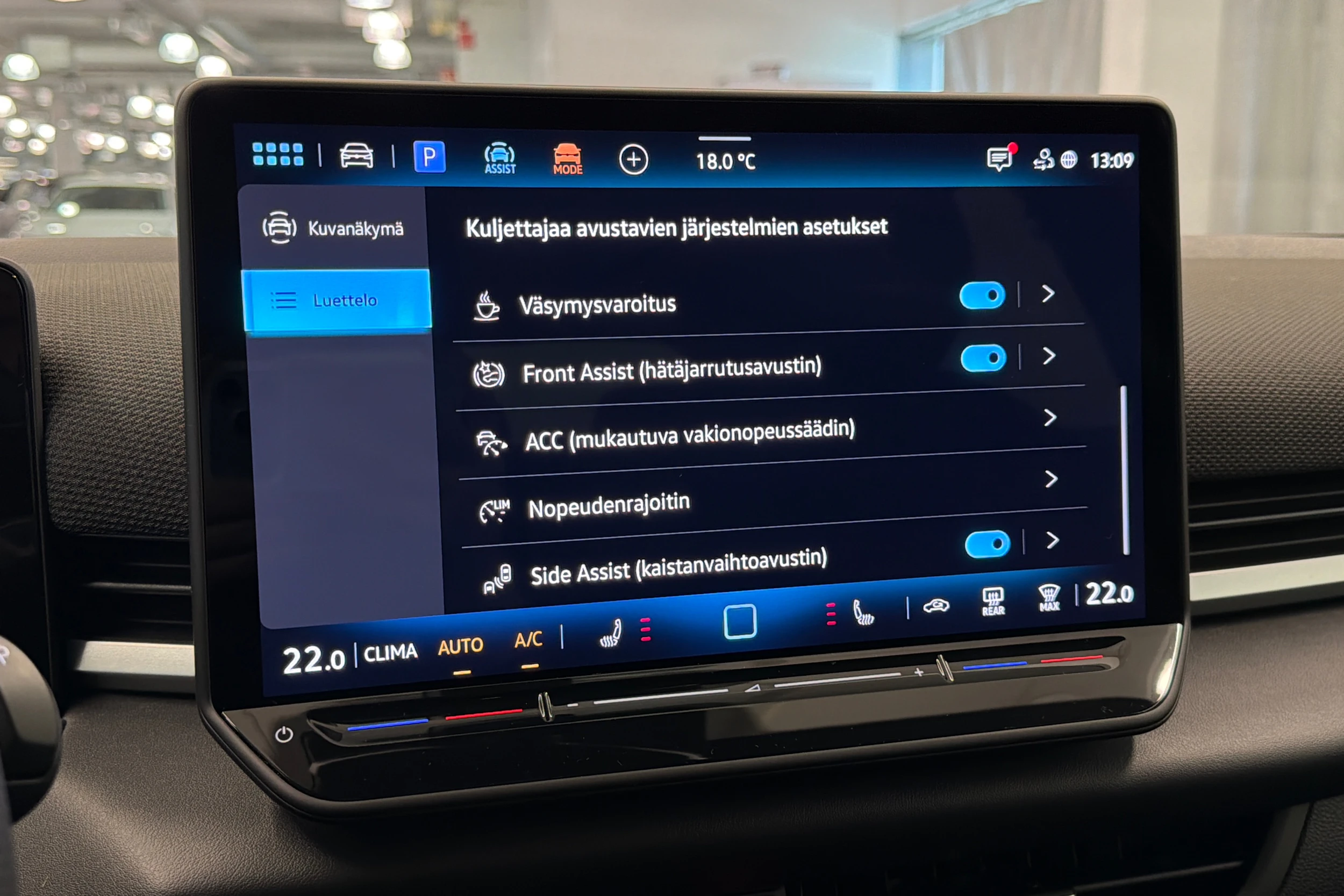 Harmaa Volkswagen T-Roc 2026 kuva 25.