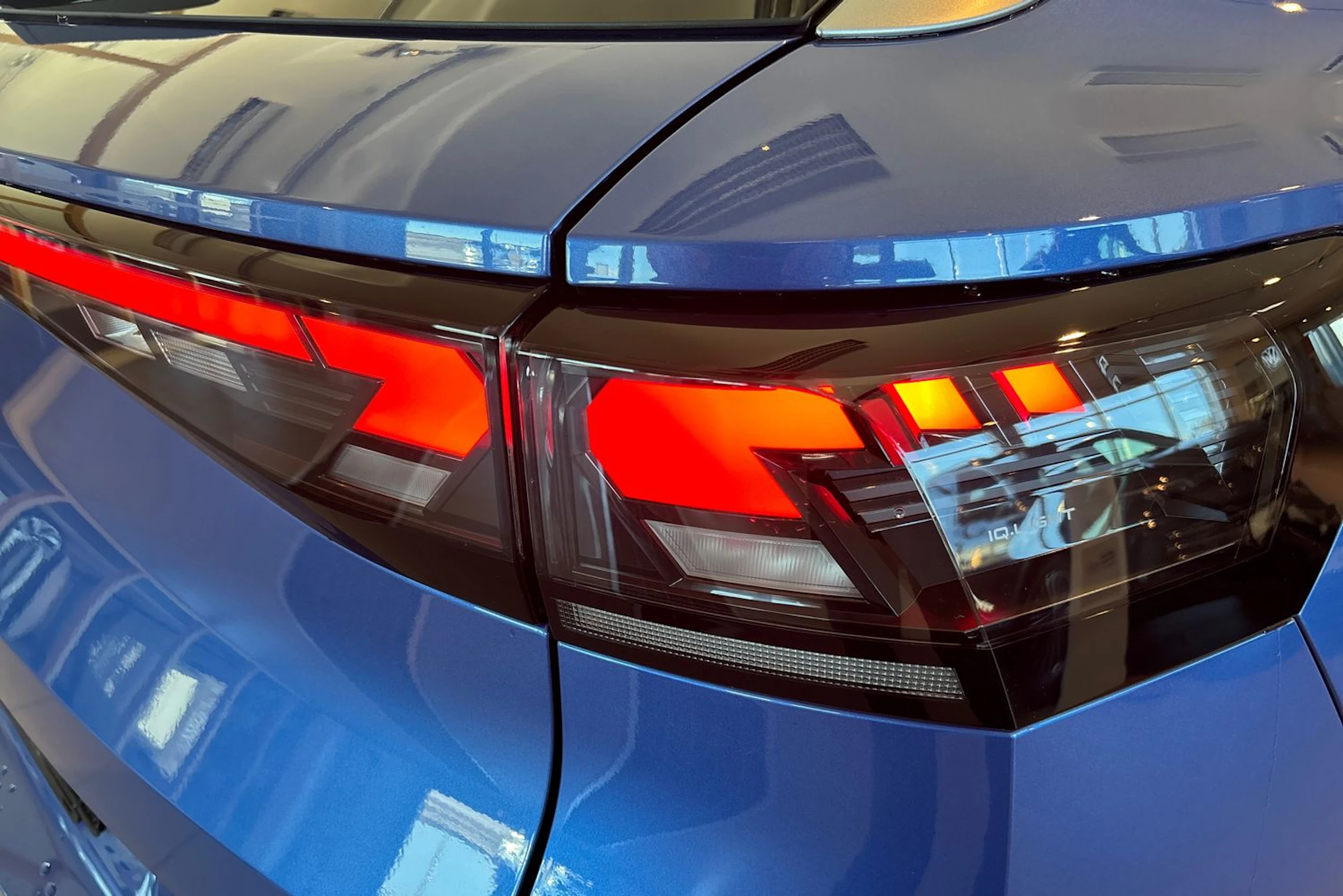 sininen Volkswagen T-Roc 2026 kuva 27.