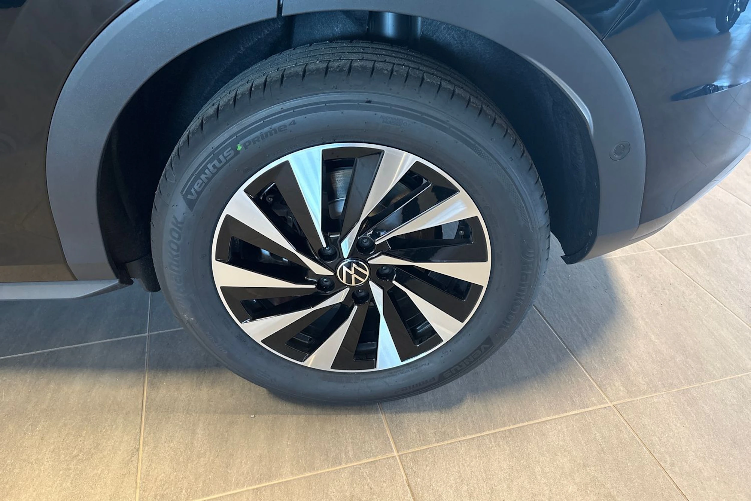 musta Volkswagen T-Roc 2026 kuva 10.