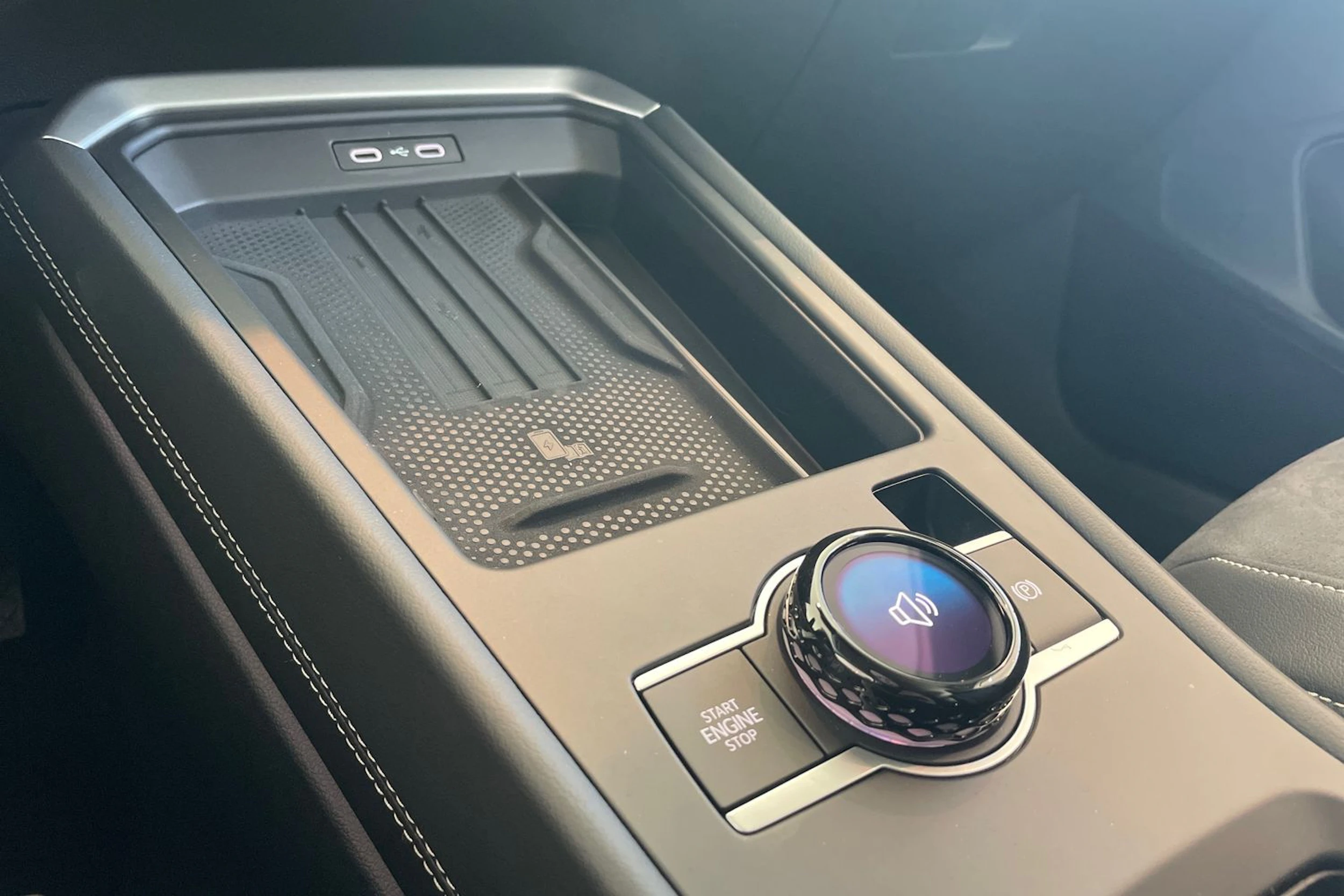 harmaa Volkswagen T-Roc 2026 kuva 14.