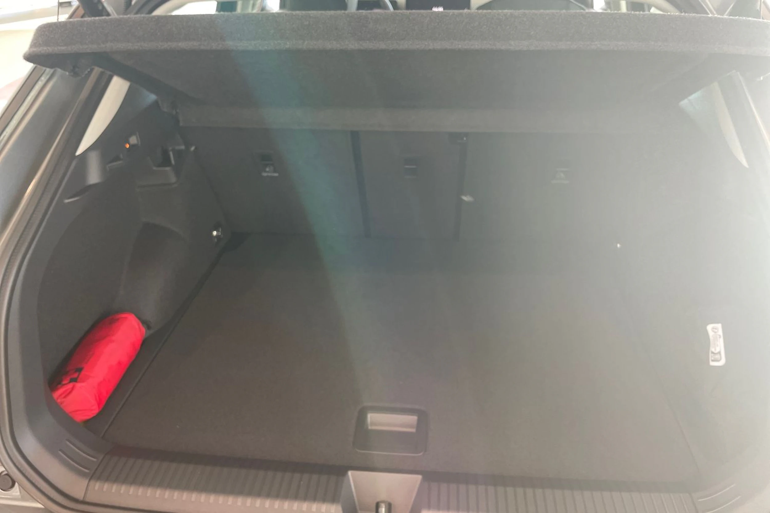 harmaa Volkswagen T-Roc 2026 kuva 15.