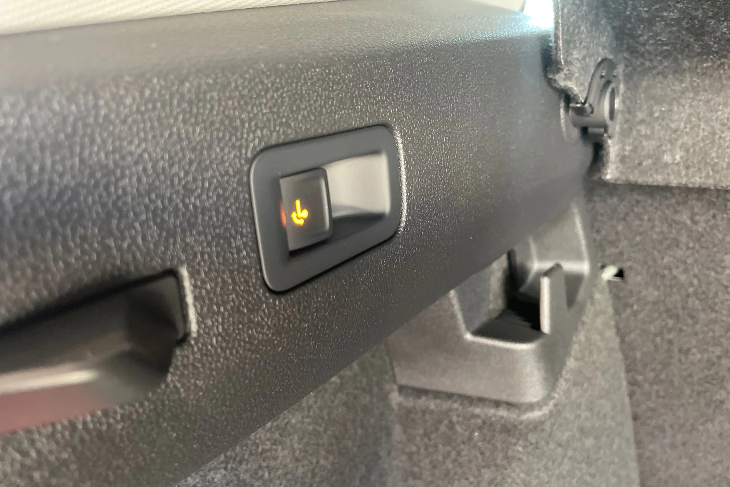 harmaa Volkswagen T-Roc 2026 kuva 16.