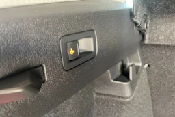 harmaa Volkswagen T-Roc 2026 kuva 16.