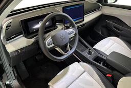 musta Volkswagen T-Roc 2026 kuva 6.
