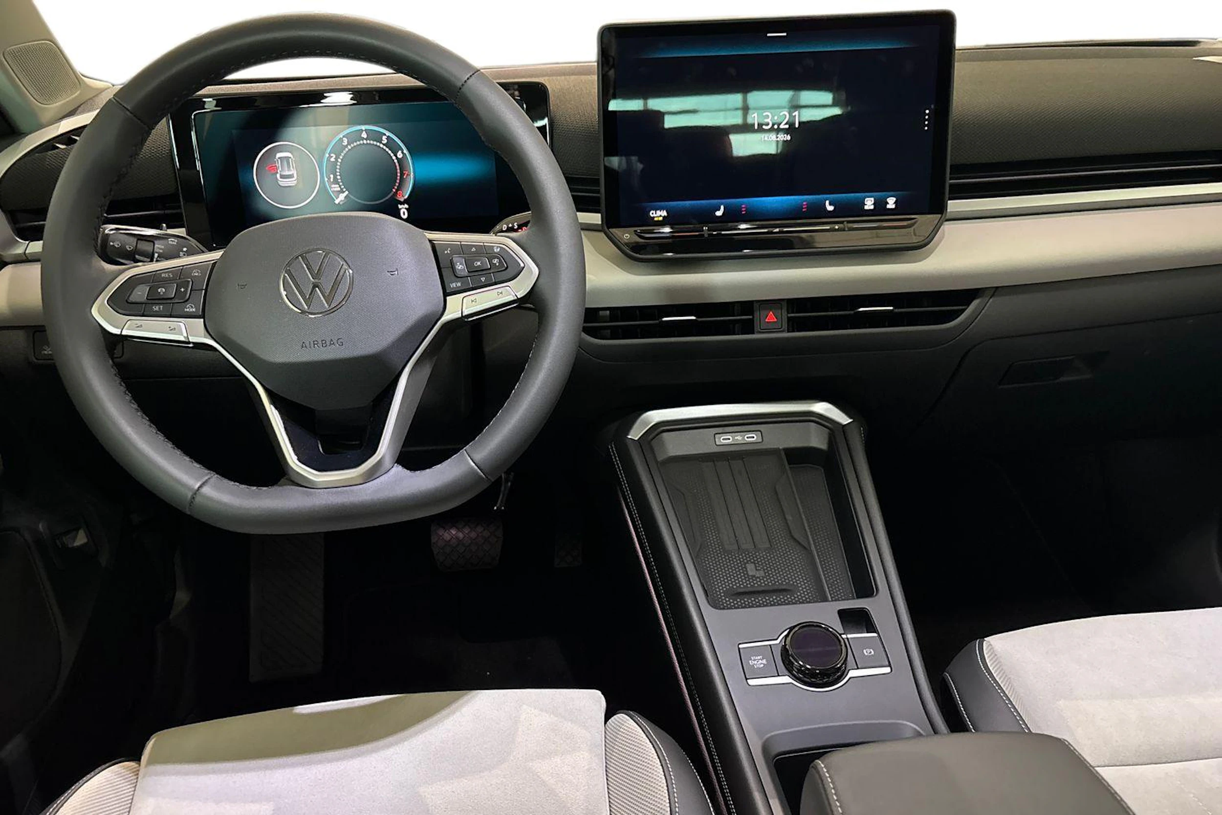 musta Volkswagen T-Roc 2026 kuva 7.