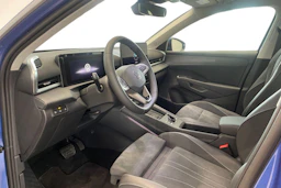 sininen Volkswagen T-Roc 2026 kuva 6.