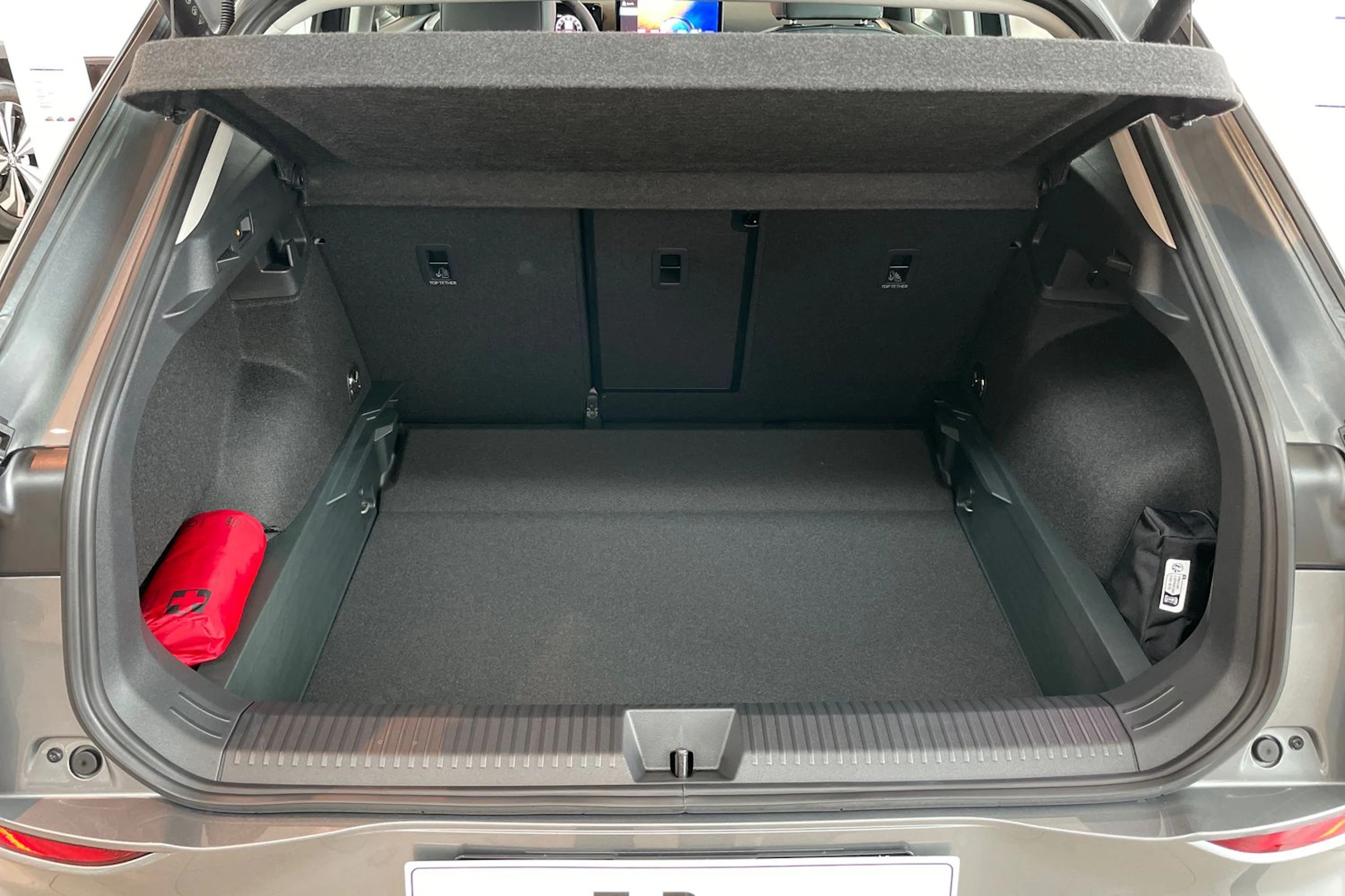 harmaa Volkswagen T-Roc 2026 kuva 33.