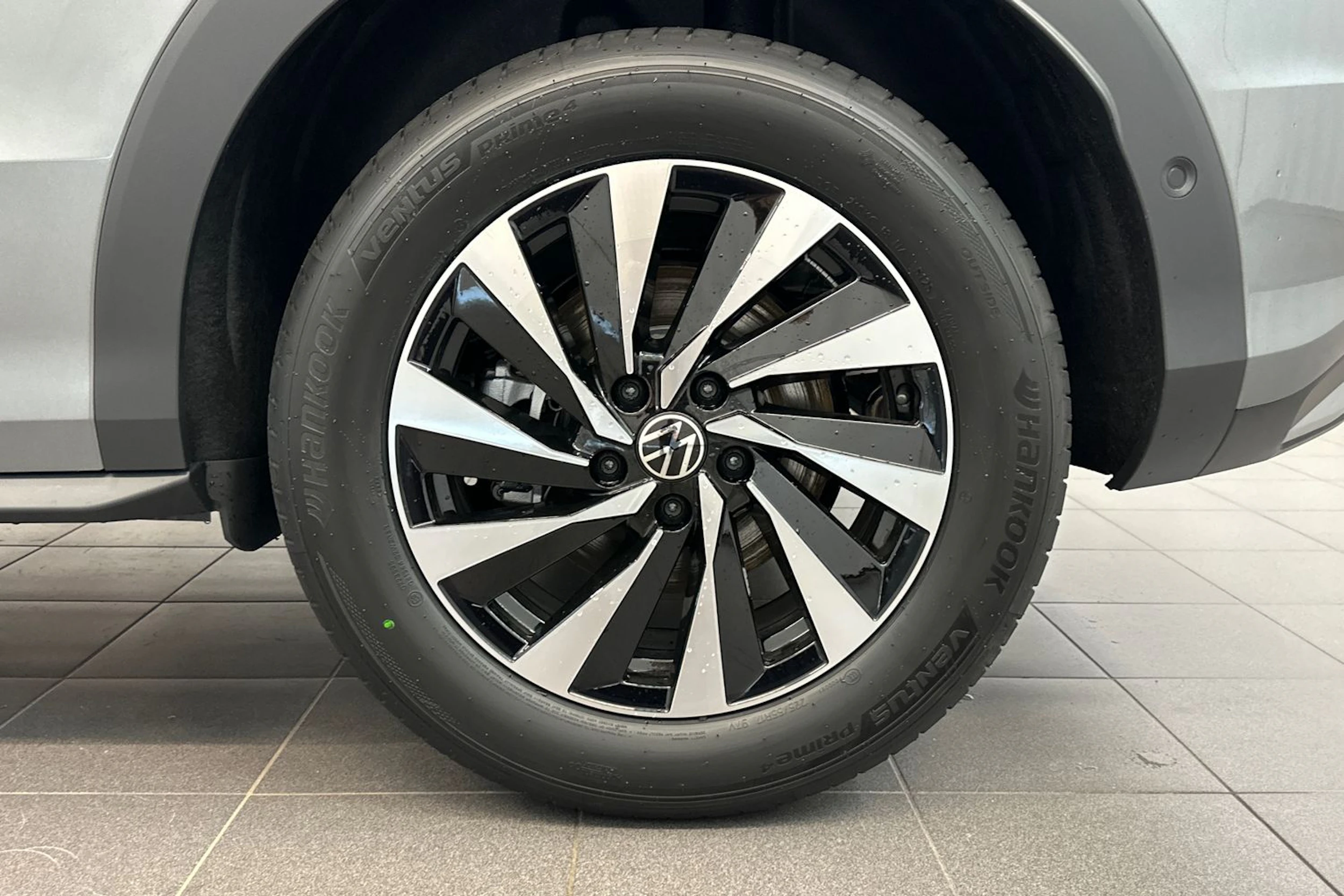 harmaa Volkswagen T-Roc 2026 kuva 10.