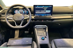 keltainen Volkswagen T-Roc 2026 kuva 7.