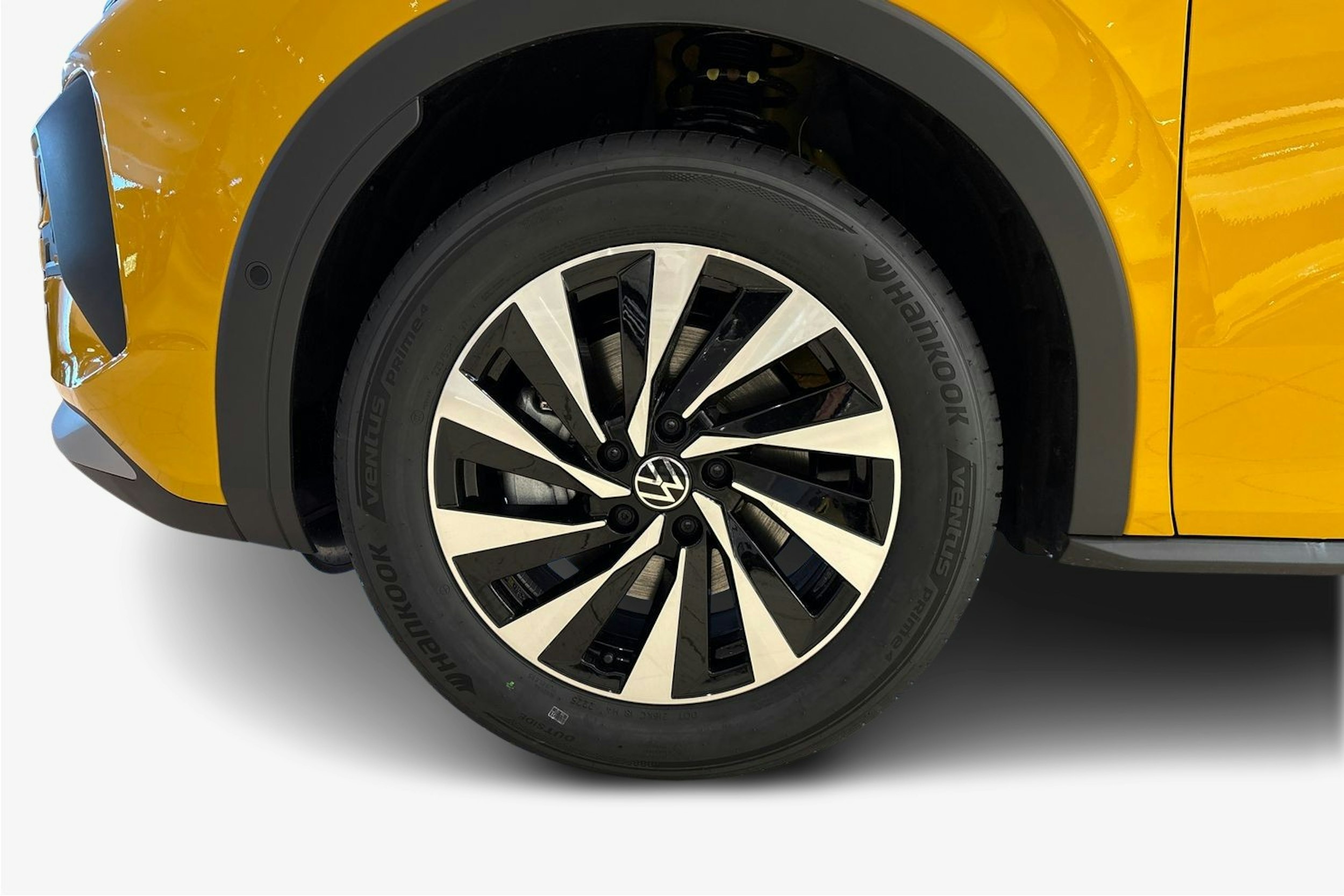 keltainen Volkswagen T-Roc 2026 kuva 9.