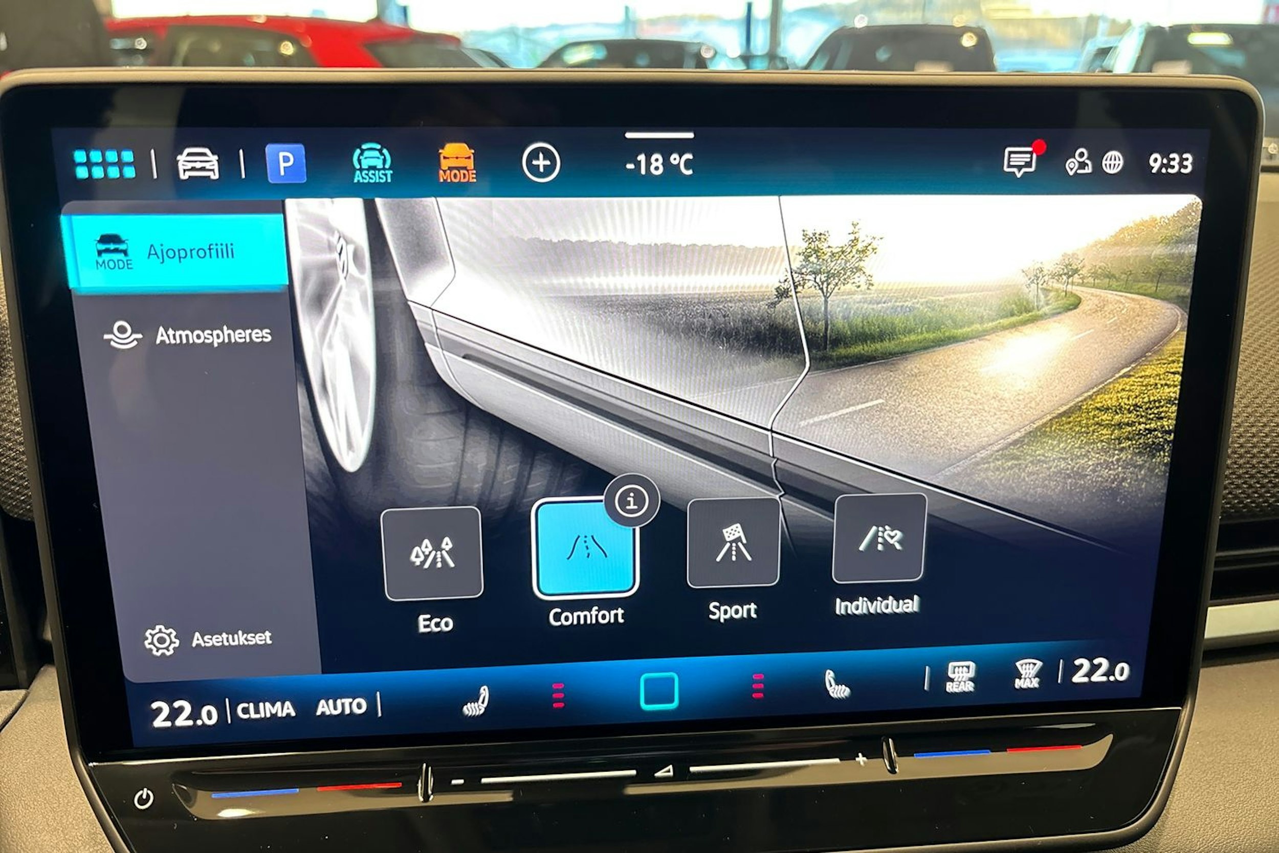 keltainen Volkswagen T-Roc 2026 kuva 14.