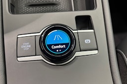 keltainen Volkswagen T-Roc 2026 kuva 21.