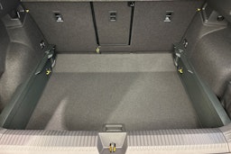 keltainen Volkswagen T-Roc 2026 kuva 30.