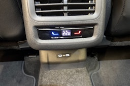 keltainen Volkswagen T-Roc 2026 kuva 34.