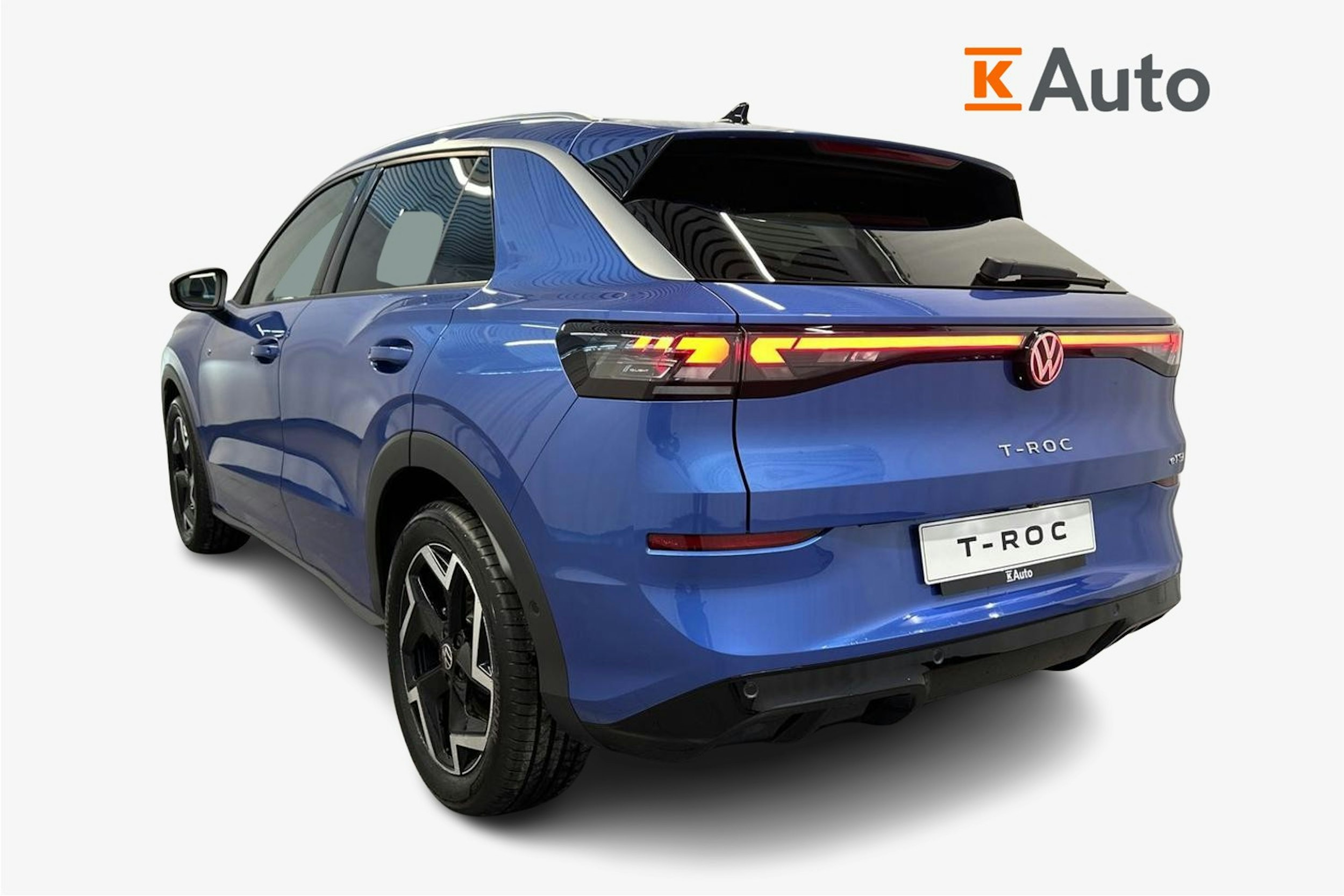 sininen Volkswagen T-Roc 2026 kuva 2.