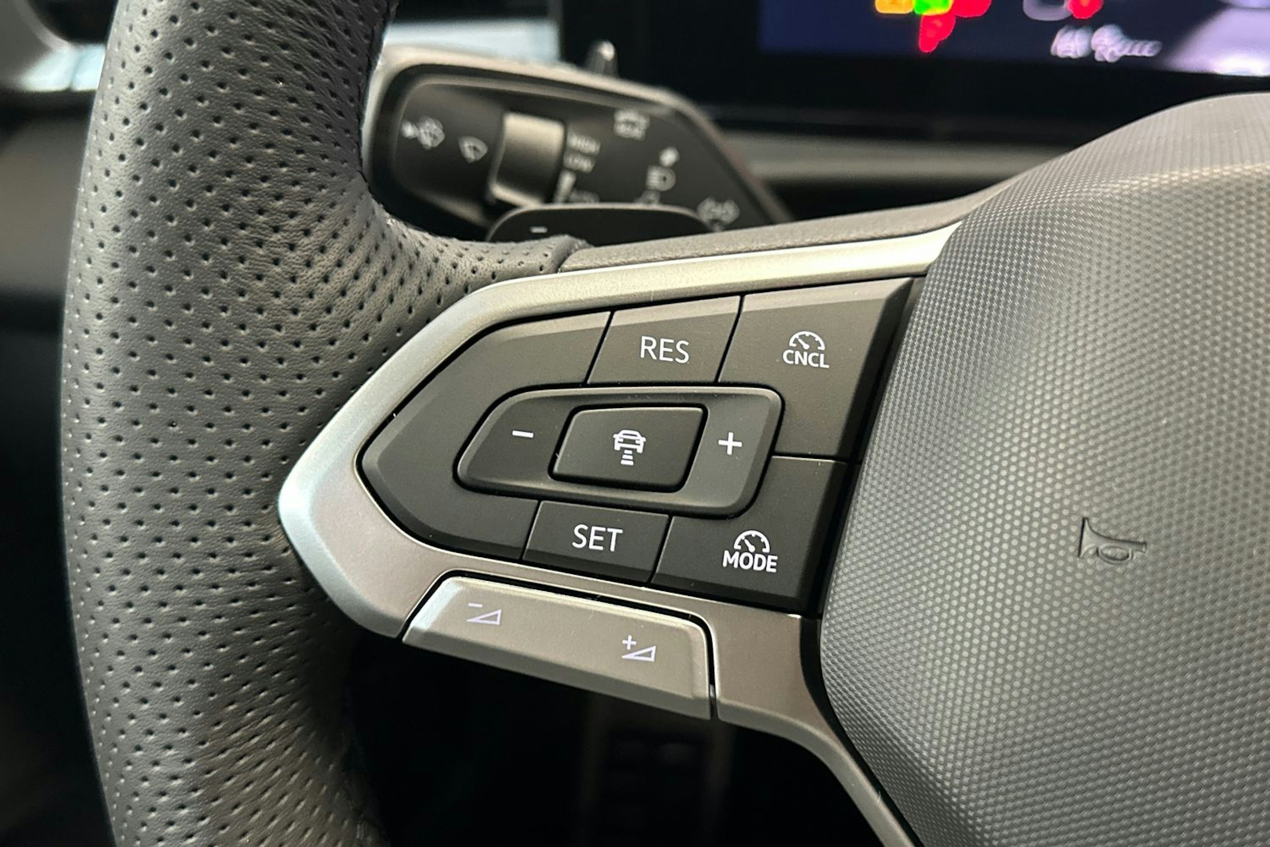 sininen Volkswagen T-Roc 2026 kuva 18.