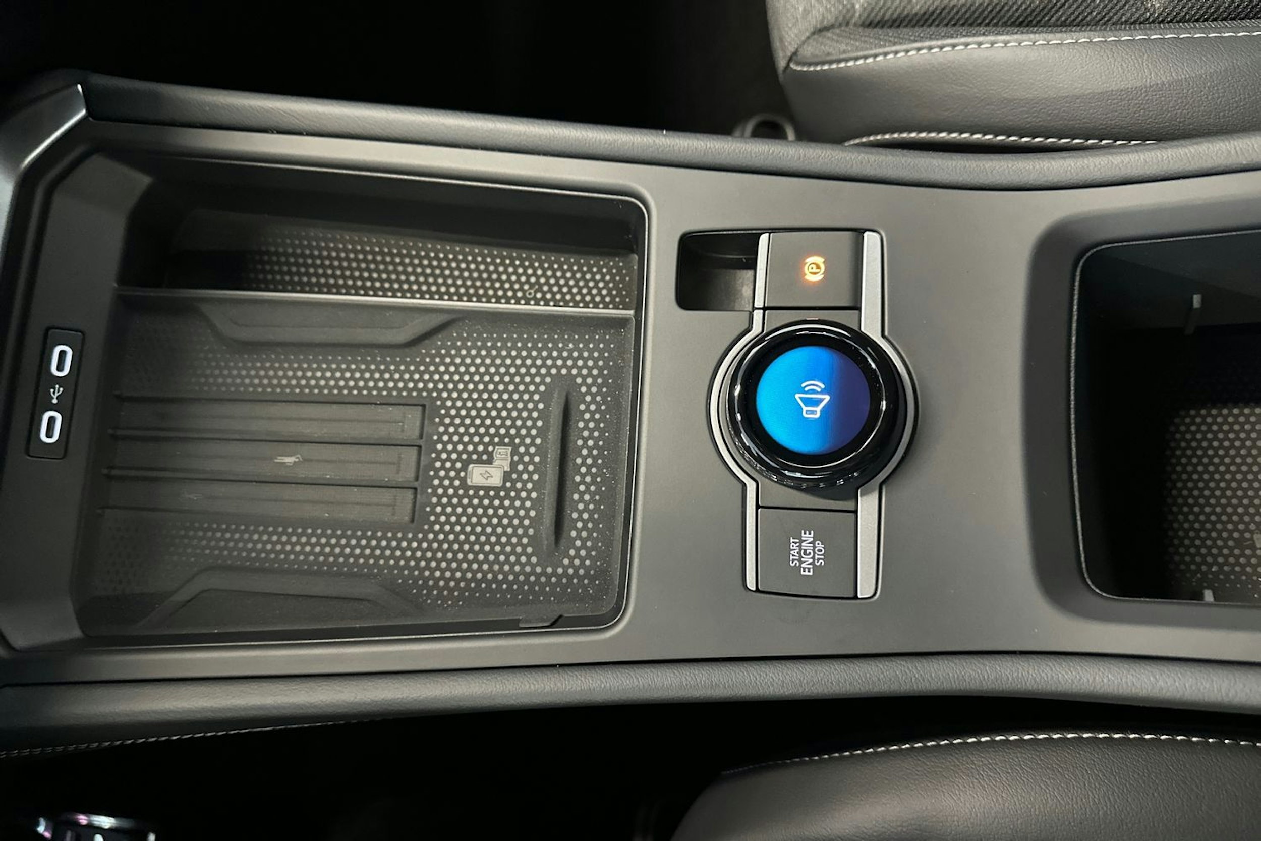 sininen Volkswagen T-Roc 2026 kuva 25.