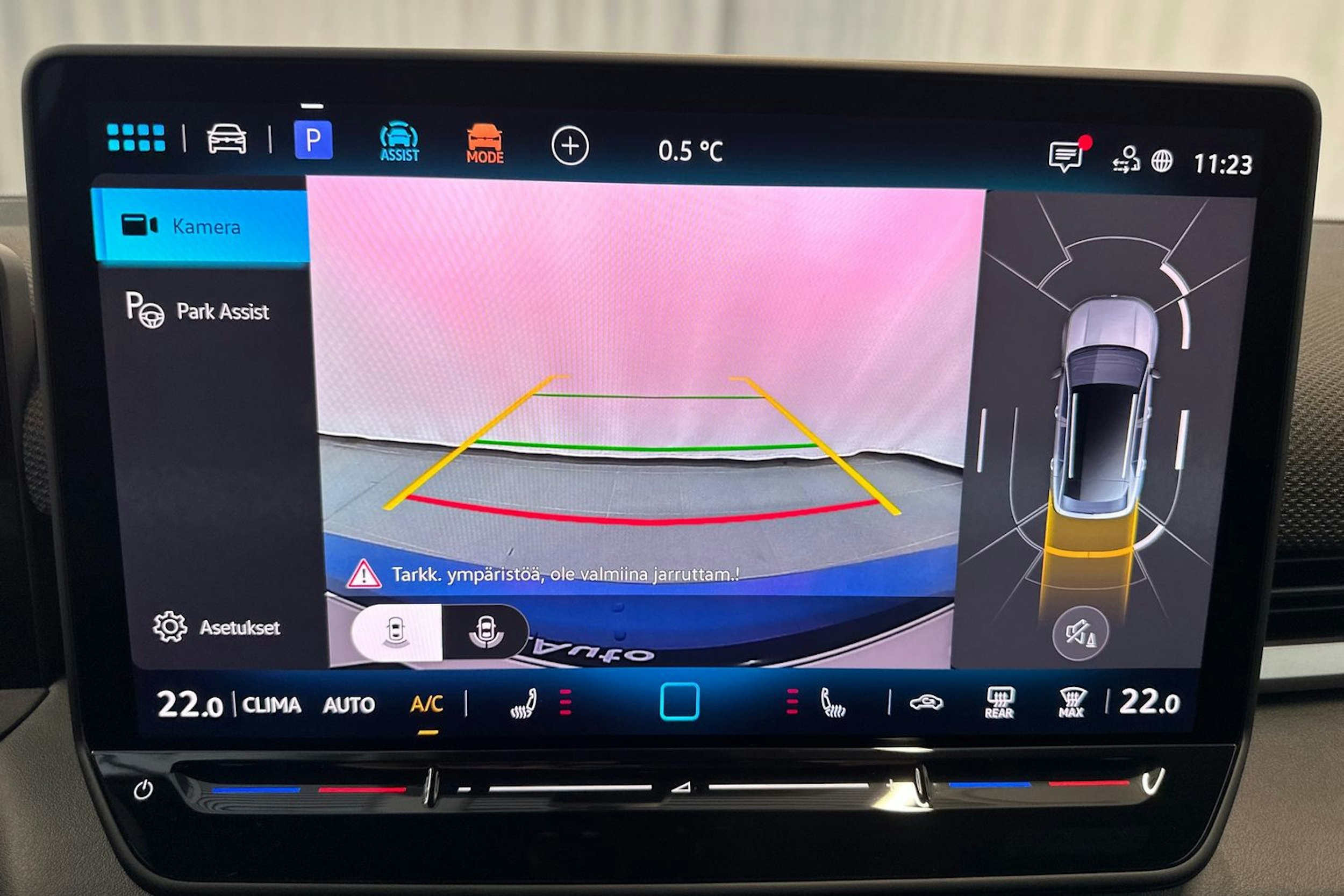 sininen Volkswagen T-Roc 2026 kuva 27.