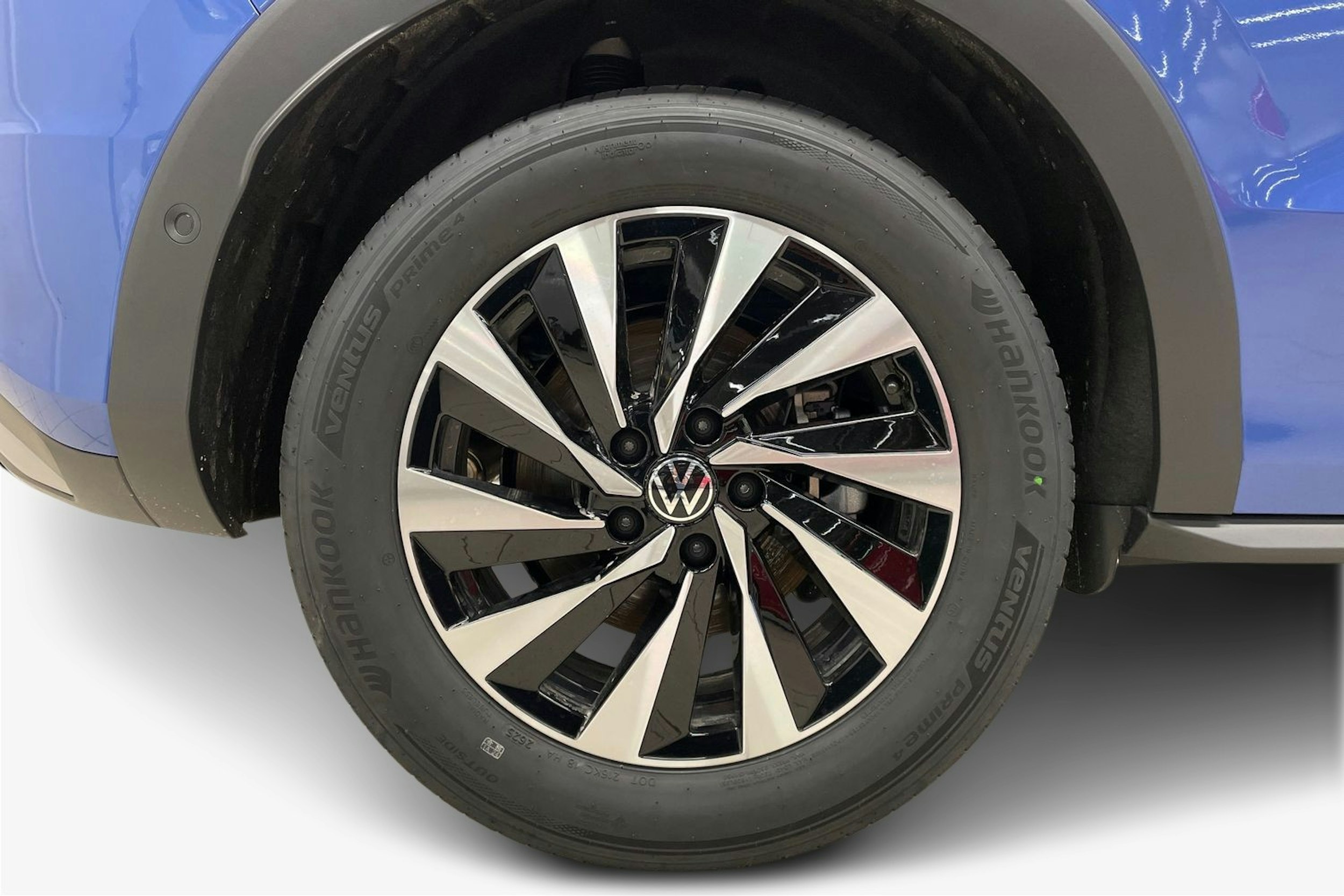 sininen Volkswagen T-Roc 2026 kuva 9.