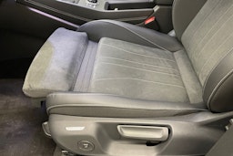 sininen Volkswagen T-Roc 2026 kuva 10.