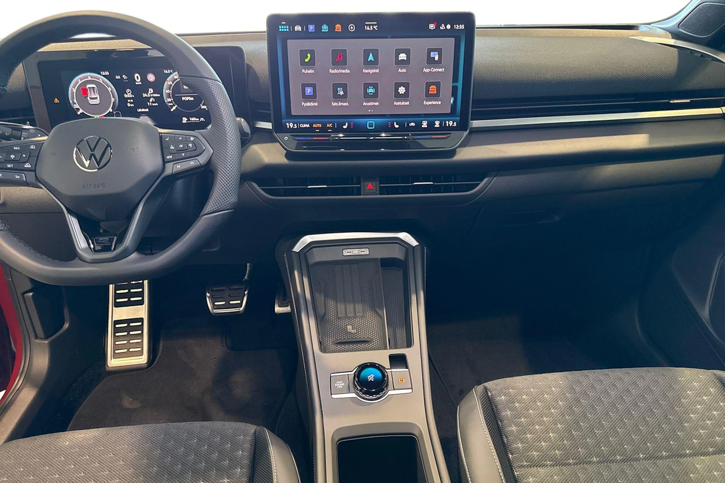 punainen Volkswagen T-Roc 2026 kuva 7.