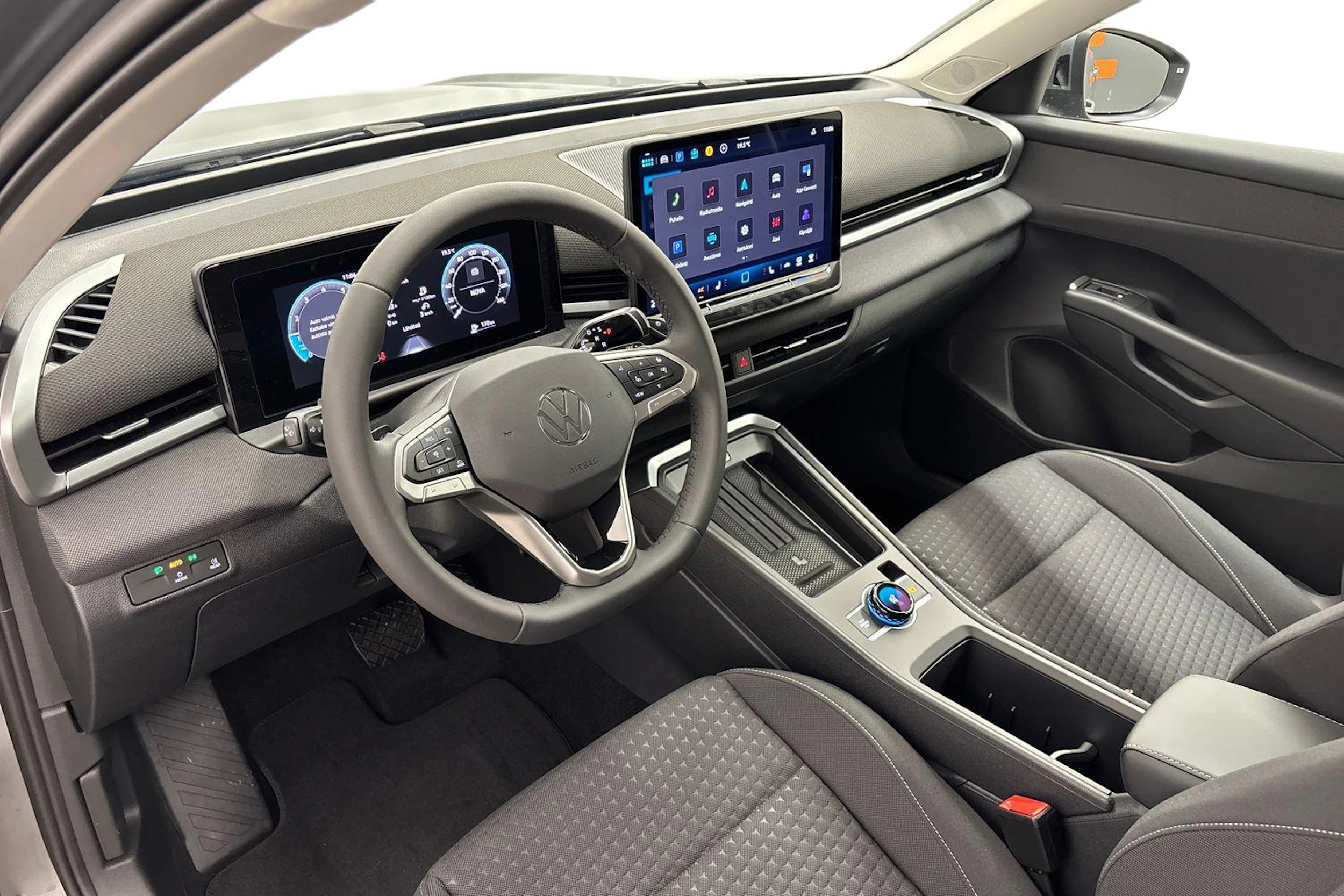 met. harmaa Volkswagen T-Roc 2026 kuva 6.