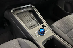 keltainen Volkswagen T-Roc 2026 kuva 15.