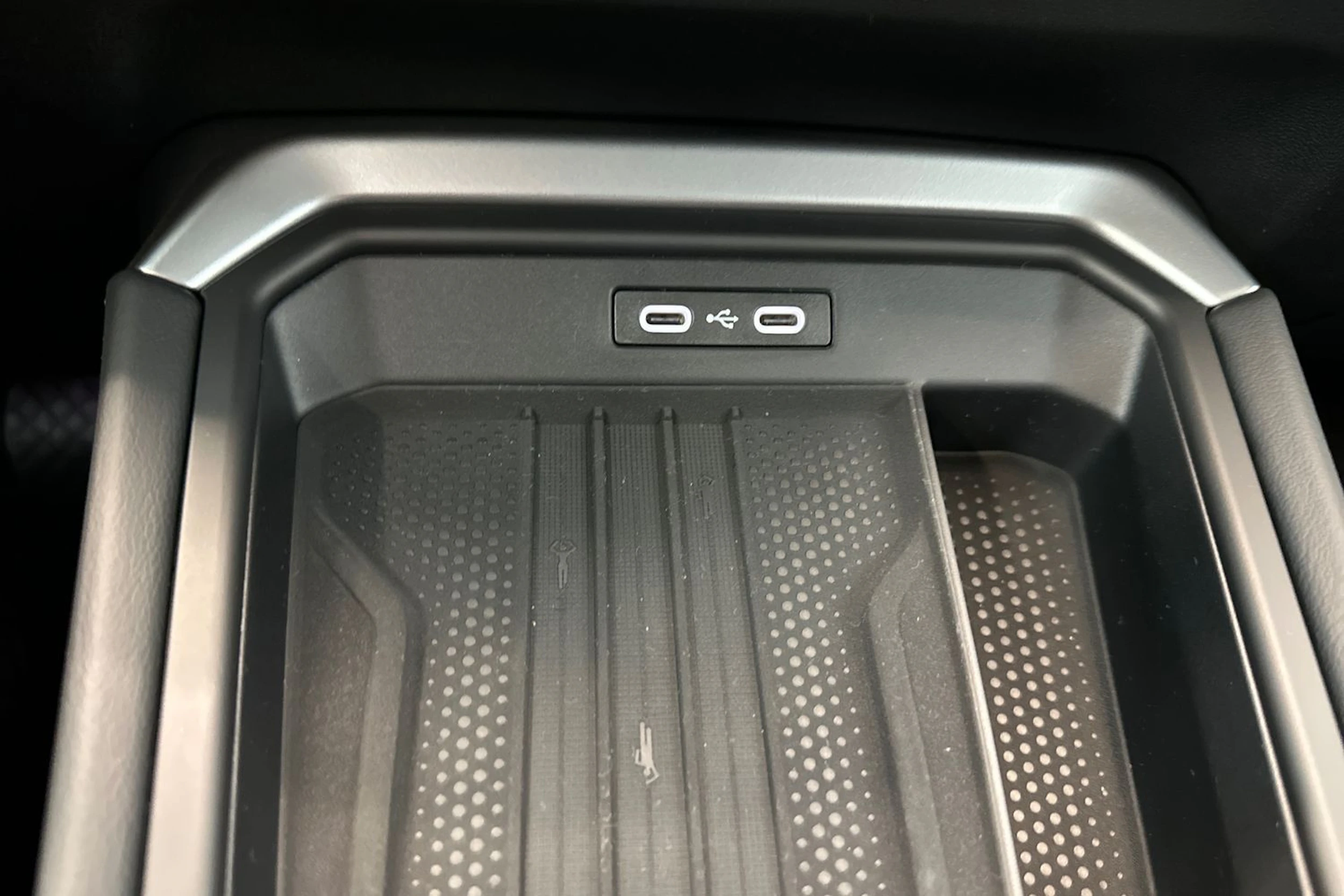 harmaa Volkswagen T-Roc 2026 kuva 26.