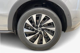 harmaa Volkswagen T-Roc 2026 kuva 9.