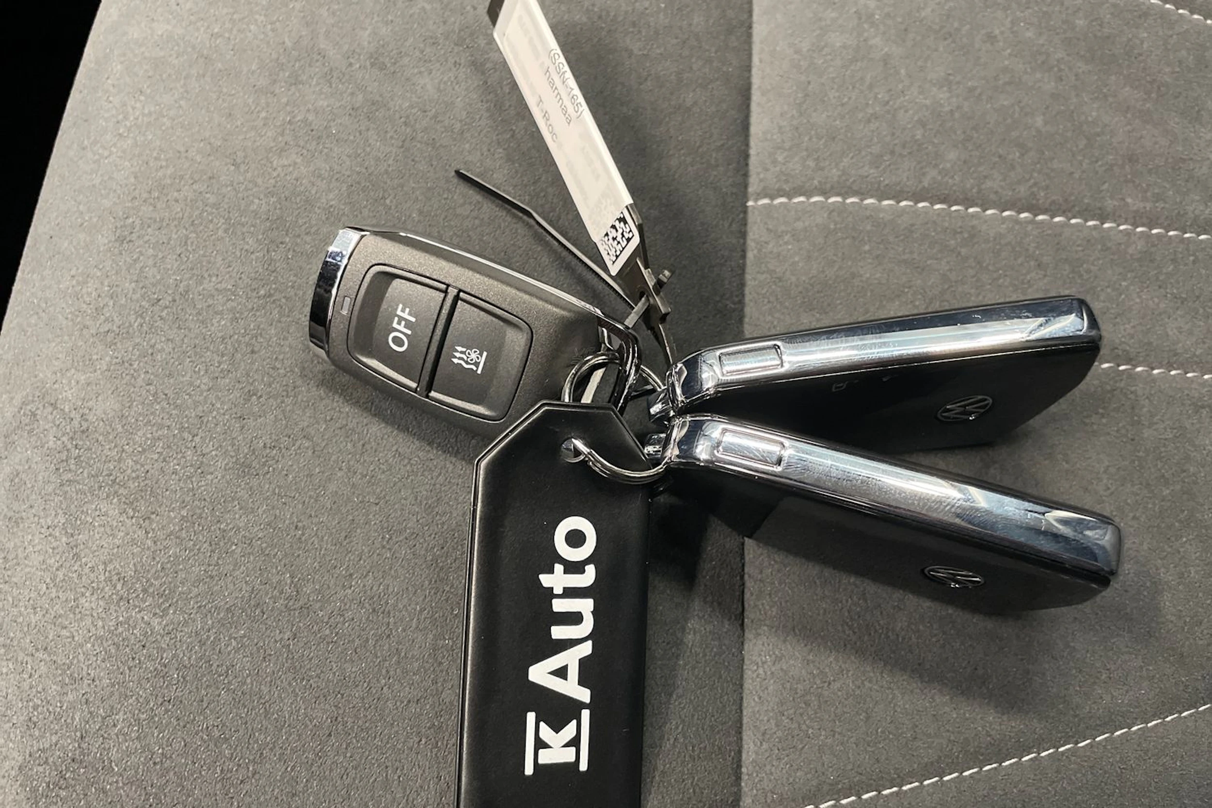 harmaa Volkswagen T-Roc 2026 kuva 11.