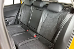 keltainen Volkswagen T-Roc 2026 kuva 8.