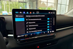 keltainen Volkswagen T-Roc 2026 kuva 13.