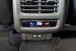 valkoinen Volkswagen T-Roc 2026 kuva 23.