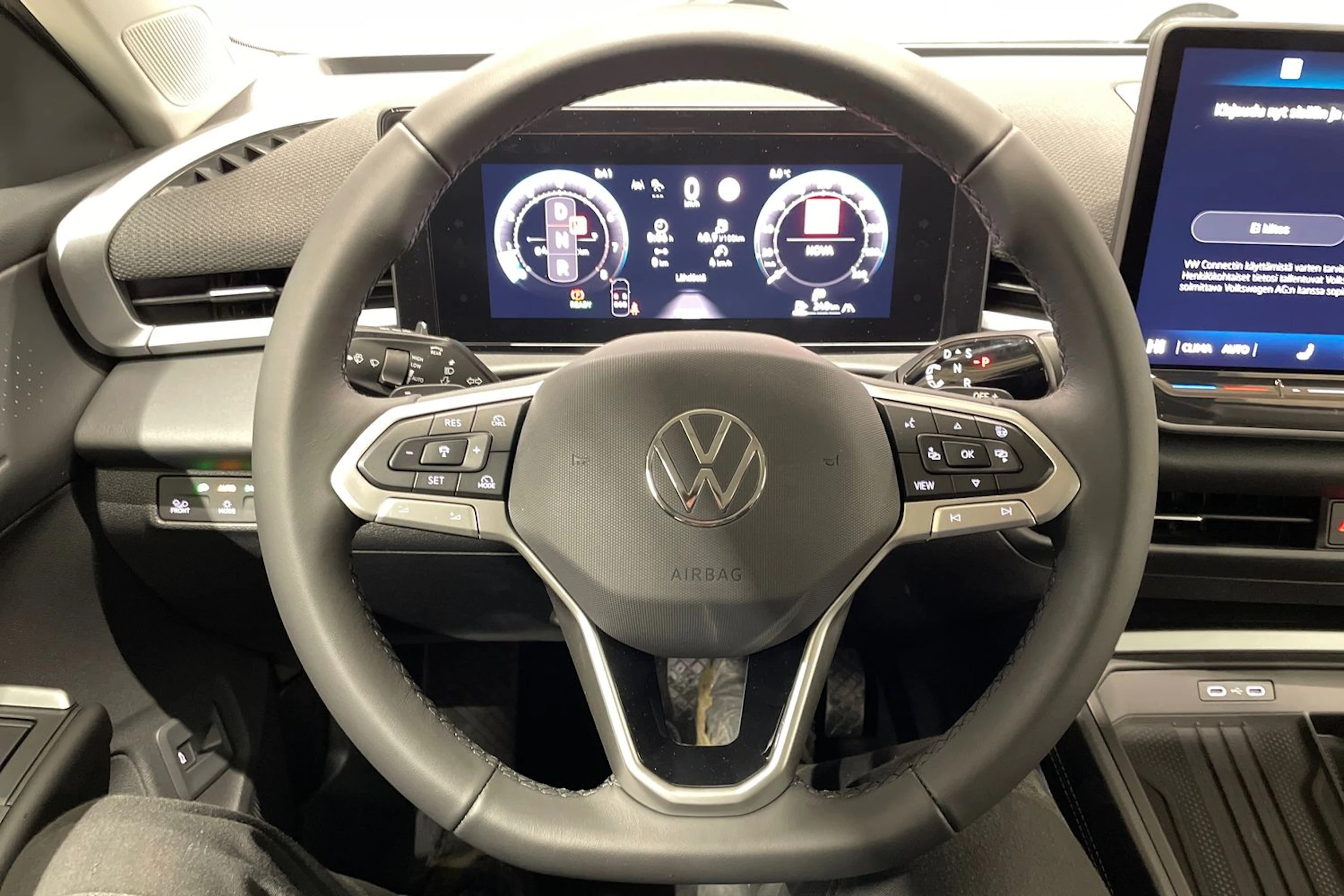 valkoinen Volkswagen T-Roc 2026 kuva 11.