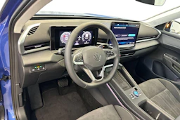 sininen Volkswagen T-Roc 2026 kuva 6.