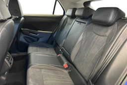 sininen Volkswagen T-Roc 2026 kuva 8.