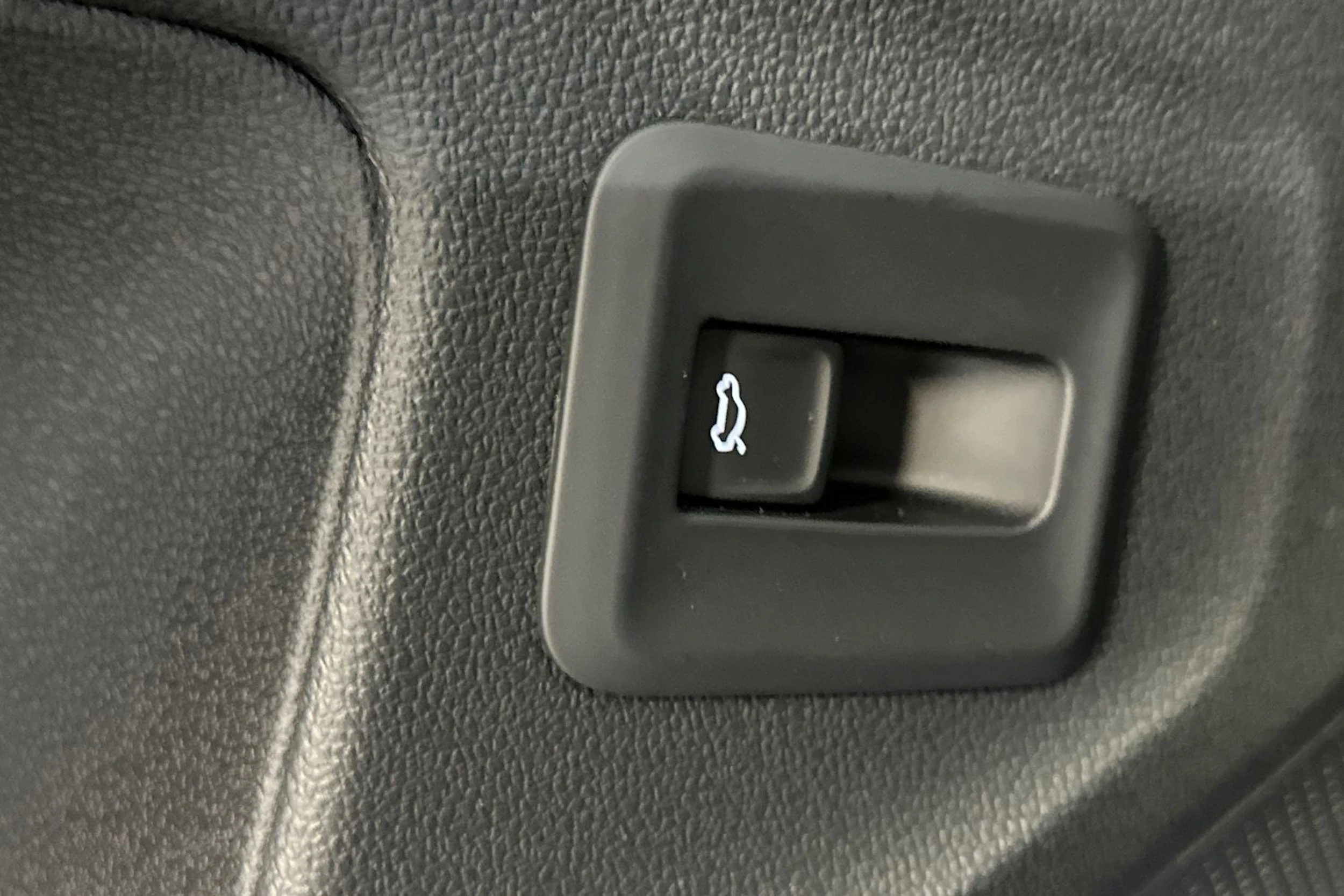 sininen Volkswagen T-Roc 2026 kuva 14.