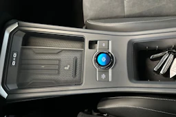 sininen Volkswagen T-Roc 2026 kuva 25.