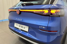 sininen Volkswagen T-Roc 2026 kuva 30.