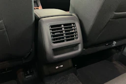 sininen Volkswagen T-Roc 2026 kuva 28.