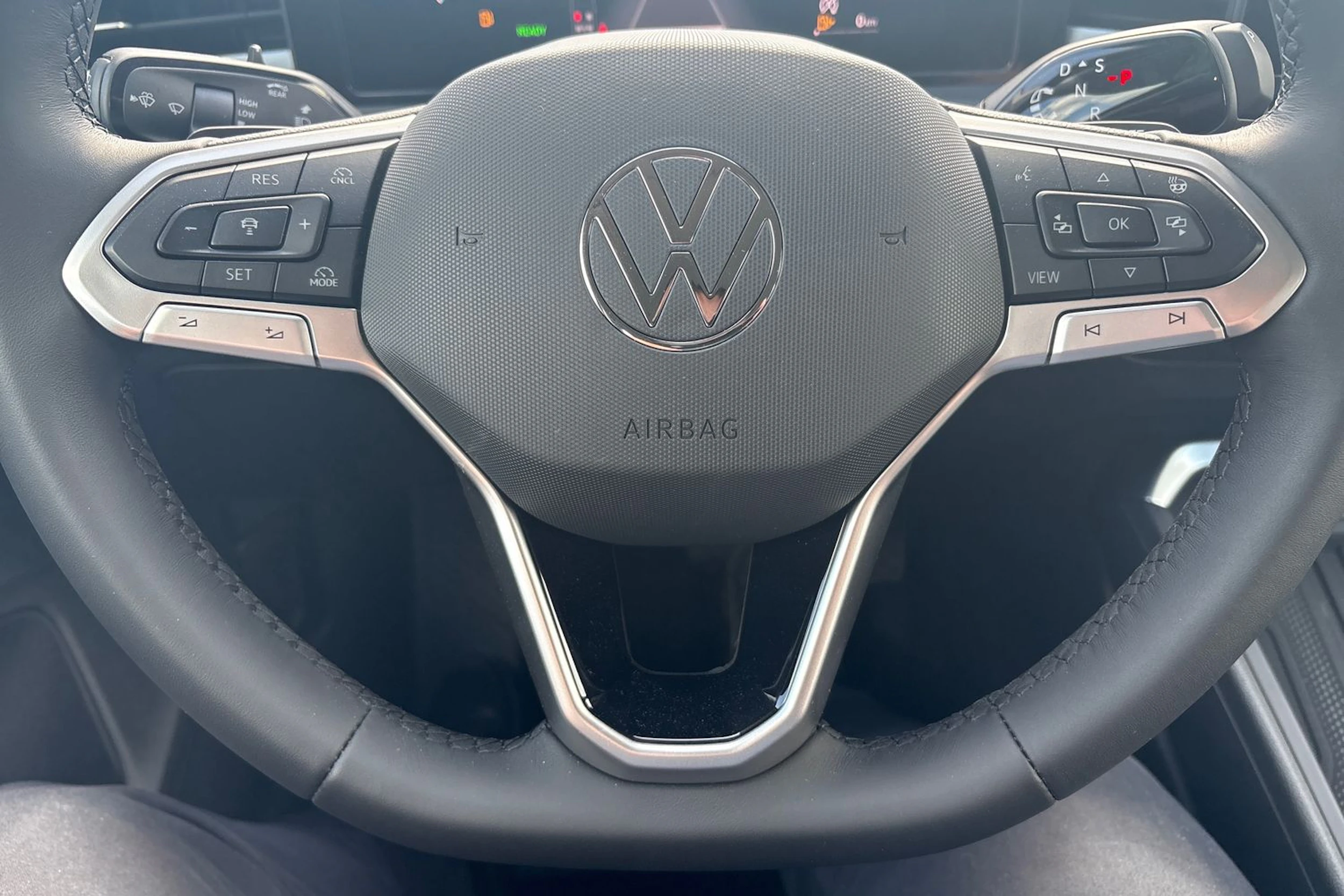 punainen Volkswagen T-Roc 2026 kuva 14.