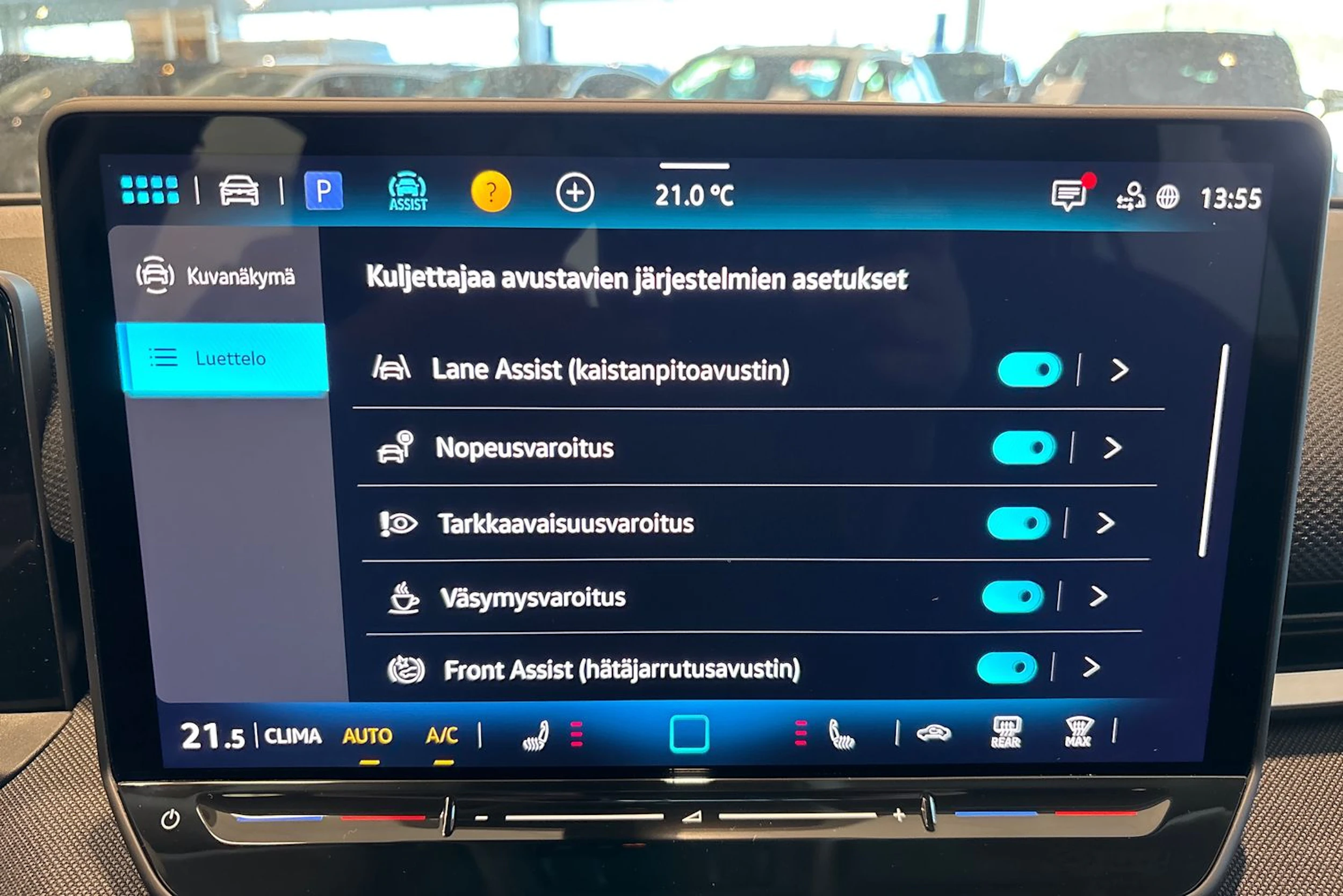 musta Volkswagen T-Roc 2026 kuva 16.