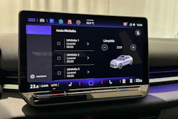 keltainen Volkswagen T-Roc 2026 kuva 23.