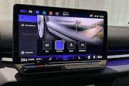 keltainen Volkswagen T-Roc 2026 kuva 26.