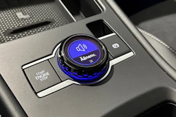 keltainen Volkswagen T-Roc 2026 kuva 30.