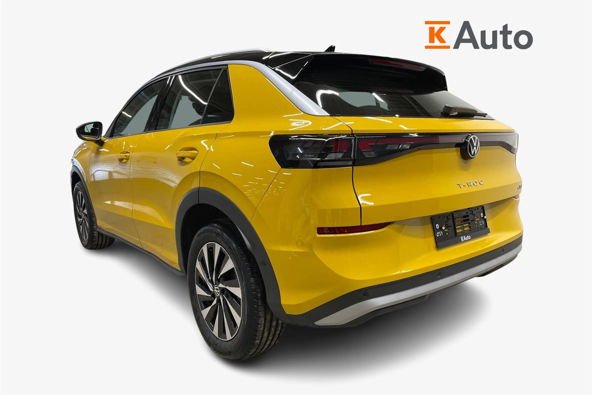 keltainen Volkswagen T-Roc 2026 kuva 2.