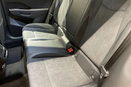 keltainen Volkswagen T-Roc 2026 kuva 8.